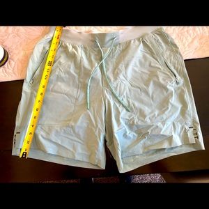 Lululemon men’s large athletic shorts in excellent condition. 7” inseam.